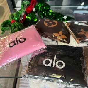 ALO Yoga Black Tote Bag ( black )